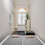 Elisabeth 52 * Budapest
