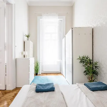 Apartamento Elisabeth 52 *