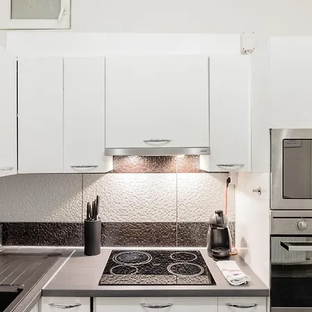 아파트 Elisabeth 52 *