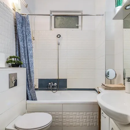 Elisabeth 52 아파트