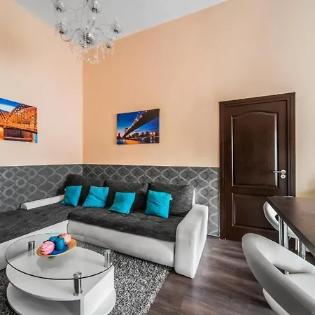 아파트 Elisabeth 52 *